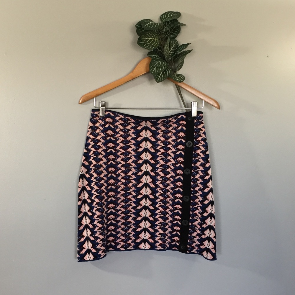 Rachel Roy Skirt with Button Detail Size Medium